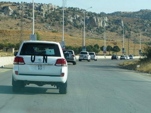 Đoàn xe của LHQ và OPCW đến Damascus, Syria để tiến hành tiêu hủy vũ khí hóa học của nước này.